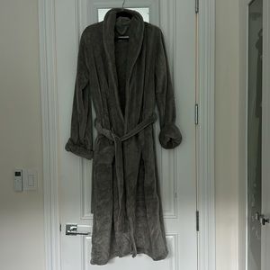 New Restoration Hardware Luxury Plush Spa Robe, size L